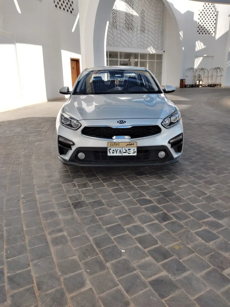 Kia Cerato with driver